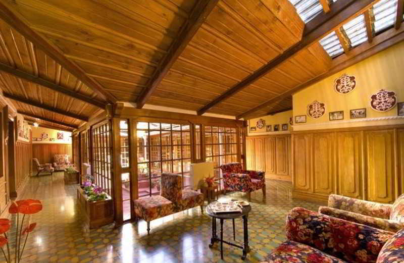 Welcomheritage Fernhills Royal Palace Ooty Exterior photo